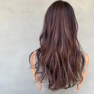 ロング カラー ︎︎🧸 ユリ ︎︎🧸のヘアスタイル