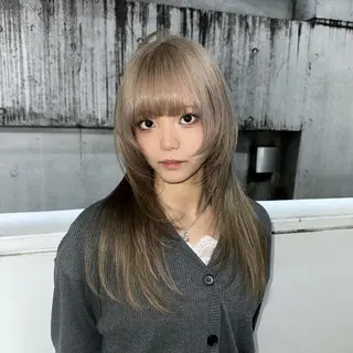 ミディアム カラー ハイトーン/ウルフ /エクステ/ましろのヘアスタイル