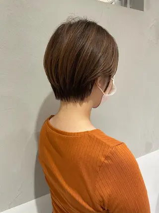 ショート オリーブ カラー✨有坂映哉のヘアスタイル