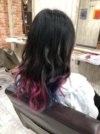 カラー みやもと まなみのヘアスタイル