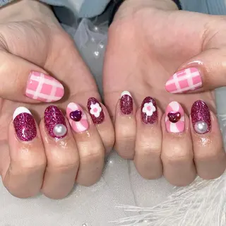 ネイル I pinknail 韓国風·持ち込み専門のネイルデザイン