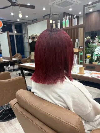 カラー まろみ暖色×ボブ ×chia🕯のヘアスタイル