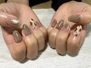 ネイル Ulu  Nail 🌱MOMOKAのネイルデザイン