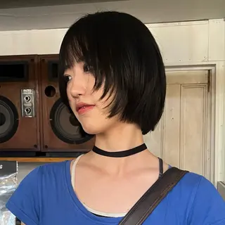 ショート レイヤー/ベージュ mikuのヘアスタイル