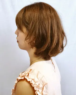 ショート ミディアム カラー 池原 寛之のヘアスタイル