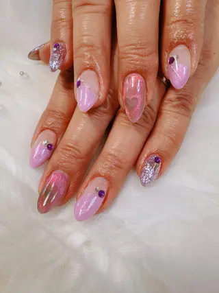 ネイル 高島 夏海のネイルデザイン