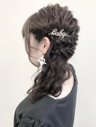 ロング 沢田 瞳のヘアスタイル