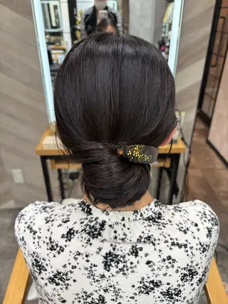 セミロング ヘアアレンジ SHANTi 飯塚 ヘアセット/髪質改善のヘアスタイル