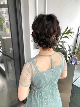ミディアム 新井 広樹のヘアスタイル
