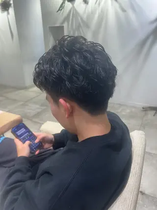 パーマ メンズ 門石 一栞のヘアスタイル