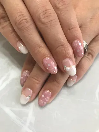 ネイル elu :nail&eyeのネイルデザイン