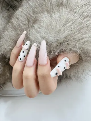 ネイル モリ ナツミのネイルデザイン