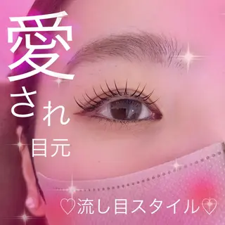 マツエク・マツパ 小山 麗奈のヘアスタイル