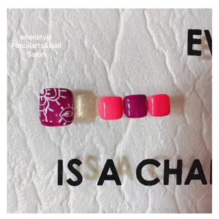 ショート ネイル 👑enen style👑のネイルデザイン