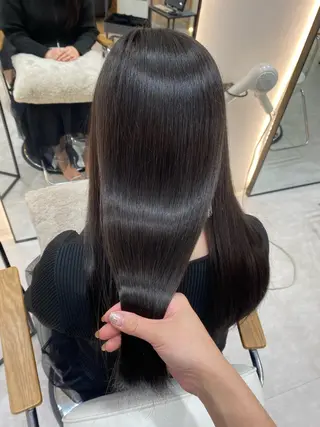 ロング 髪質改善/艶カラー 🎀レイヤーカットのヘアスタイル