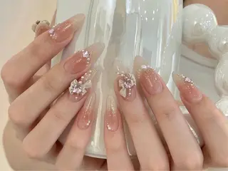ネイル lucky nail 歌舞伎町のネイルデザイン