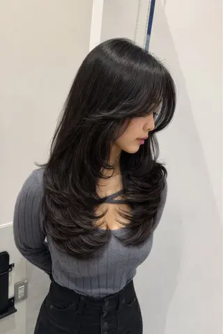 セミロング ✨レイヤーカット✨ HIDEのヘアスタイル