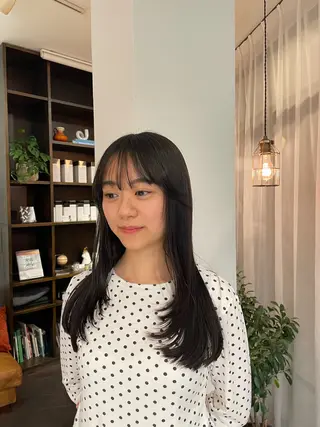ロング 西野 優夏のヘアスタイル