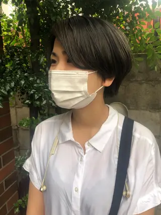 ショート カラー eri kinjoのヘアスタイル