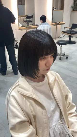 ミディアム 久野紗愛 【髪質改善　艶髪】のヘアスタイル
