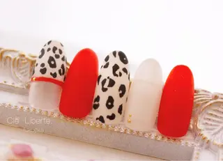 ネイル Elio 国泰寺のネイルデザイン