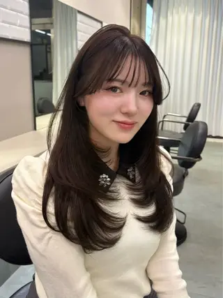 セミロング votan lilleyのヘアスタイル