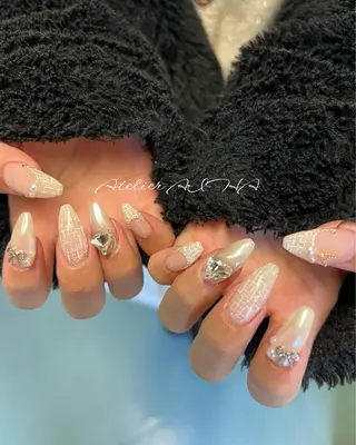 ロング アトリエAIHA★ フィルイン推奨サロンのネイルデザイン