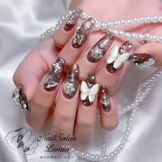 ネイル ネイルサロン ルミア Lumia 店長のネイルデザイン