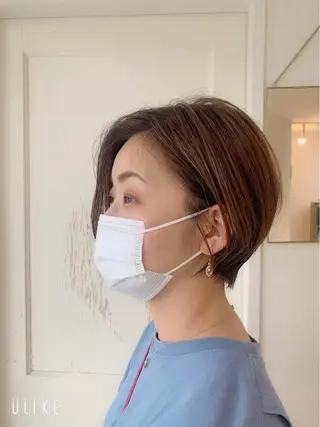 ショート コヤマ ナミのヘアスタイル