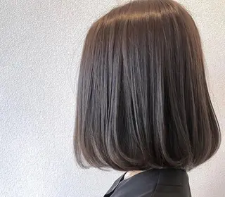 ミディアム カラー 北川 真衣のヘアスタイル