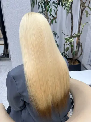 ロング 天神￤カラー￤ まなみ🎀💞のヘアスタイル