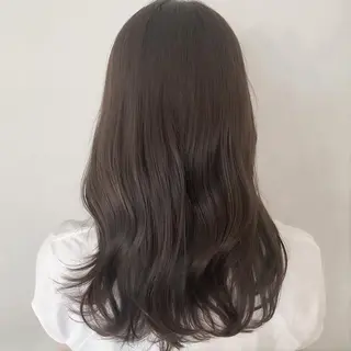 セミロング ブリーチなしカラー/ 顔周りレイヤーカットのヘアスタイル