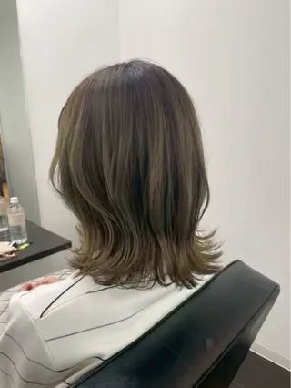 ミディアム 三島 崇嗣のヘアスタイル