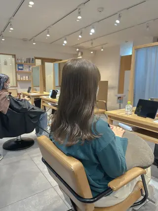 セミロング 🌱加藤　胡太郎 /艶髪ストレート🌱のヘアスタイル