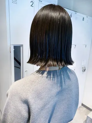 ショート カラー mirai/レイヤー ボブ/デザインのヘアスタイル