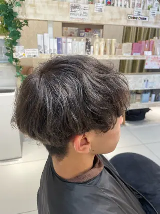 メンズ 本厚木パーマ&ブリー チMEN'Sショートのヘアスタイル