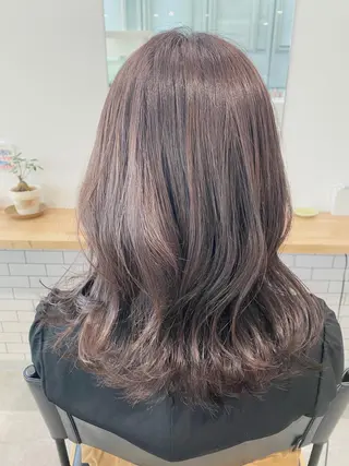 セミロング カラー 【safric】 NAOのヘアスタイル