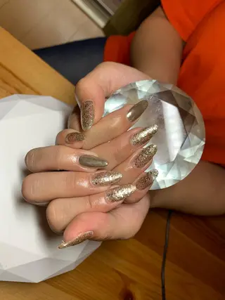 ネイル LAVISH nail salonのネイルデザイン