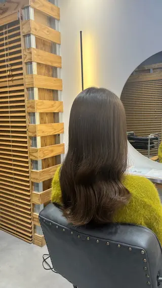 ロング 冨田 悠稀/ 髪質改善カラー🫧のヘアスタイル