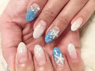 ネイル 東 千夏のネイルデザイン