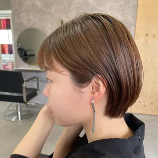 ショート カラー Rui/透明感カラー 暖色/レイヤーカットのヘアスタイル