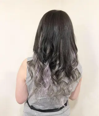 ロング カラー 工藤 綾華のヘアスタイル