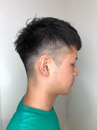 ショート メンズ メンズヘア特化 崎田 成人のヘアスタイル