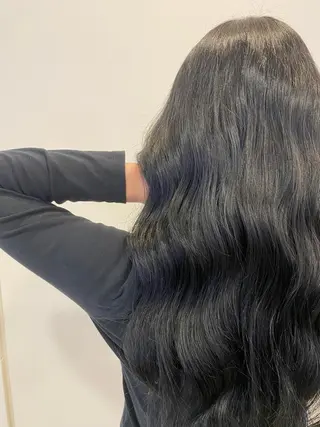 カラー 松井 優佳のヘアスタイル