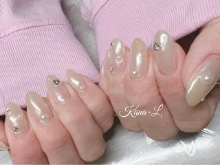 ネイル 芦辺 香奈のネイルデザイン