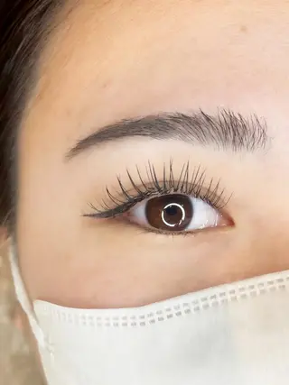 マツエク・マツパ 山城 エスタの眉毛・アイブロウイメージ