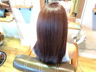 ロング カラー ツキダテ ユイのヘアスタイル