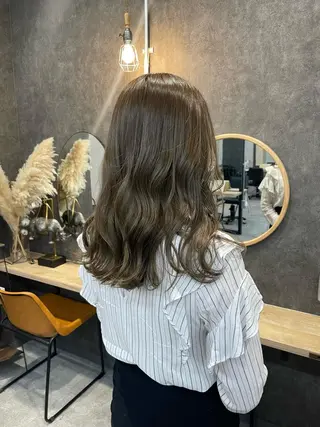 ミディアム カラー いなみね はるきのヘアスタイル