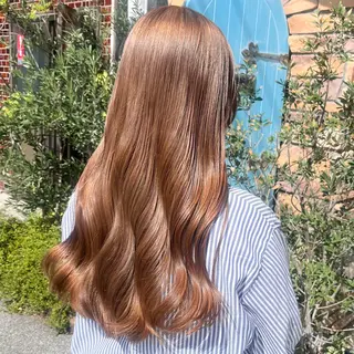 ロング カラー 伊藤 玲衣のヘアスタイル