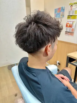ショート パーマ メンズ おおつか せいやのヘアスタイル